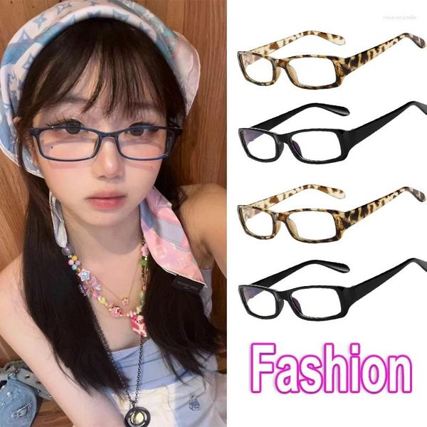 Sonnenbrille 2024 Vintage kleine schwarze quadratische Rahmenbrille Y2K Millennium Sweet Cool Retro Premium Feel Cosplay Pography Brillen