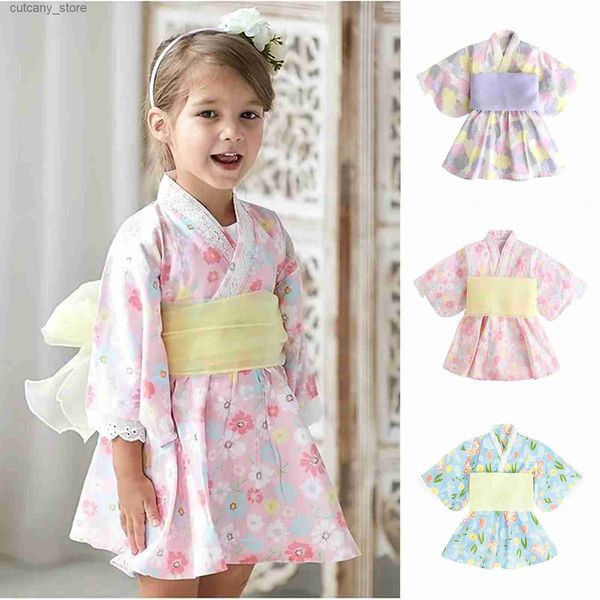 Mädchenkleider Baby Mädchen Rompers japanischer Stil Kawaii Girls Floral Print Kimono Kleid für Kinder Kostüm Kind Yukata Asian Kimono Kleidung L240311