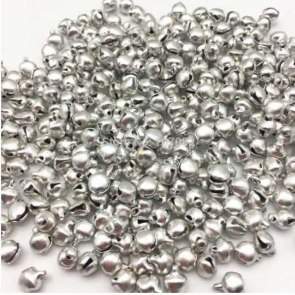 Perlen Silber Aluminium Jingle Bells Charms Schnürung Glocke für Weihnachtsdekorationen DIY Schmuckherstellung Crafts216f