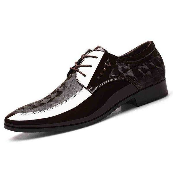 Dres Shoe Scarpe italiane per uomo Abito da cerimonia Scarpe con tacco alto Designer Lacca Nero Punta bianca Abbigliamento Uomo classico 220723