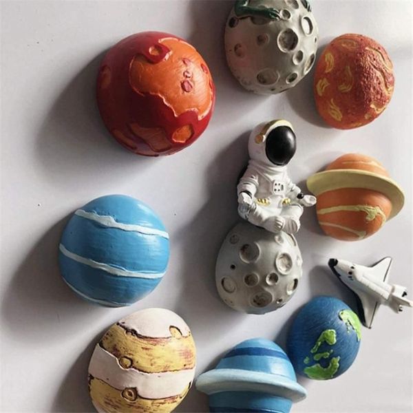 Buzdolabı Mıknatıslar 3D Reçine Astronot Uzay gemisi Jüpiter Dünya Manyetik Macun Evren Buzdolabı Dekoratif Mesaj Çıkartması 11 PCS SE2398