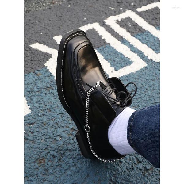 Casual Schuhe Frühling Sommer Karree Für Männer Mit Abnehmbare Silber Kette Mode Junge Mann Oxfords Metall Stil