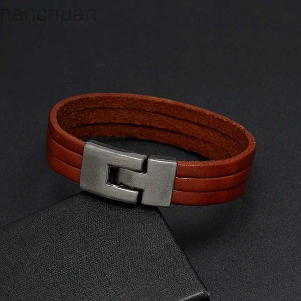 Bracciale Nuovo Bracciale in pelle da uomo Bracciale vichingo Homme Cool Biker Accessori Pulseira De Couro Masculina Leder Bracciale Gioielli vintage ldd240312