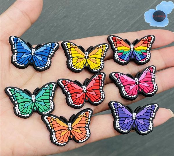 Atacado 100 unidades de borboletas de insetos coloridas em PVC amuletos de sapato fivelas acessórios de moda enfeites de plástico borracha macia jibitz para sapatos 7550653