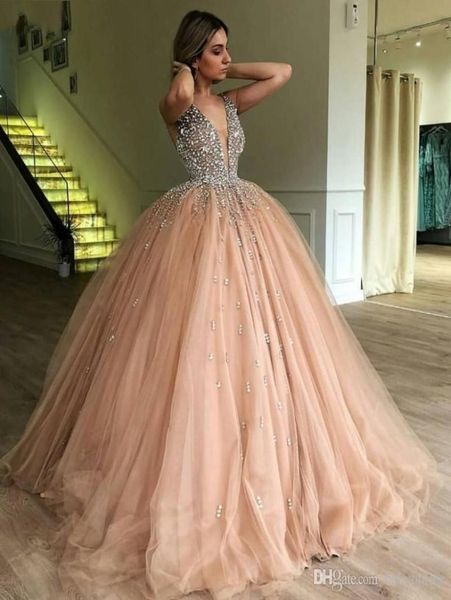 Ballkleid für 15 Jahre, Quinceanera-Kleid mit schweren Perlen, Kristallen, tiefem V-Ausschnitt, süße 16-Kleider, Abendkleider2317265