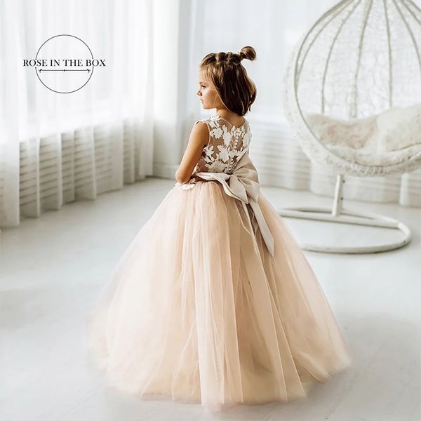 Güzel çocuk dantel balo elbisesi çiçek kız elbise 2024 papyon geri tül prenses vestidos para parti elbise düğün için 240320