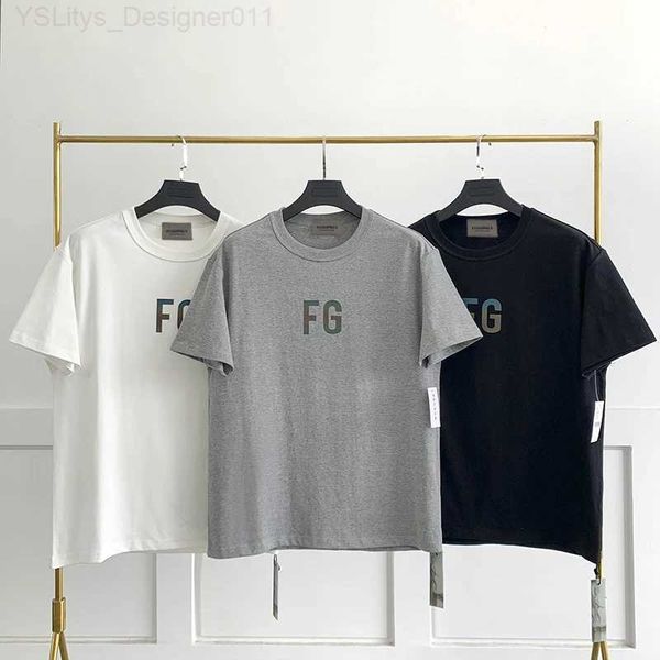 T-shirt das mulheres Verão Camiseta FG Carta Colorida Reflexiva Camisetas Mulheres Homens Hip Hop Streetwear Curto Sle Algodão Top Tees L24312