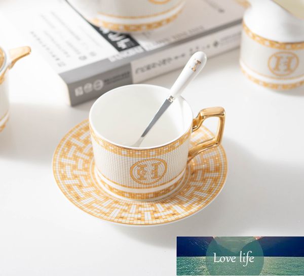 Xícara de chá perfumada série mosaico, retrô, acessível, luxuoso, osso-china, conjunto de amostra, decoração de sala, alça dourada, xícara de café