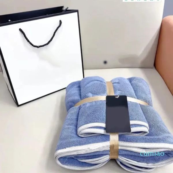 Designer-Set aus reiner Baumwolle mit Handtüchern, Gesichtshandtüchern und Badetüchern, weichem, saugfähigem Waschlappen für zu Hause