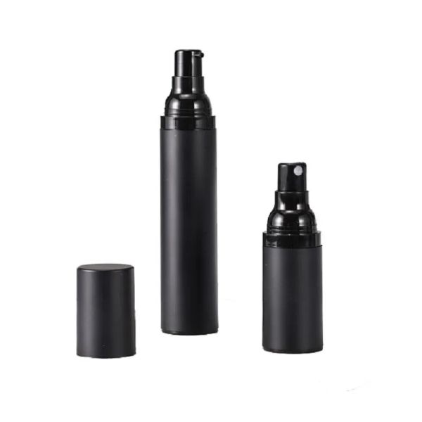 Großhandel Leere schwarze mattierte Kunststoff-AS-Sprühpumpenflaschen Airless 15 ml 30 ml 50 ml Spender für kosmetische Flüssigkeiten/Lotionen 11 LL