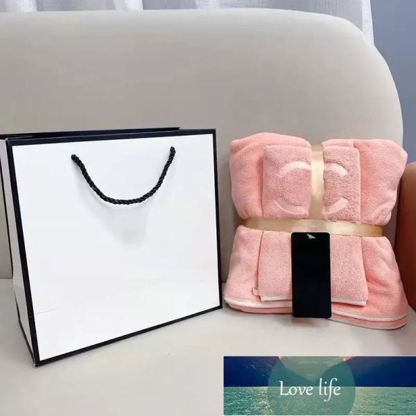 Hochwertiges Designer-Handtuch-Set aus reiner Baumwolle mit Luxus-Designer-Gesichtshandtüchern und Badetüchern, saugfähigen Waschlappen für den Heimgebrauch