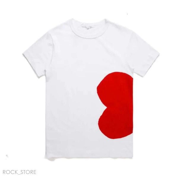 Commes Des Garcon T-Shirt Love Herren T-Shirt Männer Designer Neue T-Shirts T-Shirts Liebe Kleidung Entspanntes Grafik-T-Shirt Herz hinter Buchstabe auf der Brust CDG T-Shirt 44