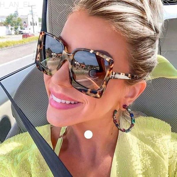 Sonnenbrille D T Neue Mode Übergroßen Frauen Sonnenbrille Marke Designer Kunststoff Weiblichen Großen Rahmen Gradienten Sonnenbrille UV400 gafas de sol mujer L24312