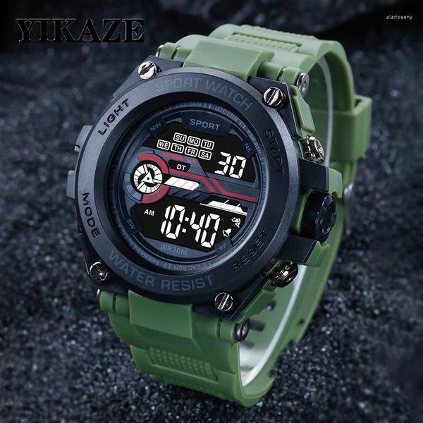 Orologi da polso YIKAZE Orologio sportivo da esterno per uomo Multifunzione digitale da uomo 51mm quadrante grande orologio militare per studenti orologi elettronici