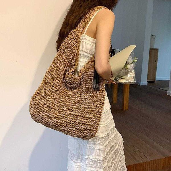 Пляжные сумки Большая вместительная пляжная сумка из травяной ткани для женщин Модный нишевый дизайн Высококачественный