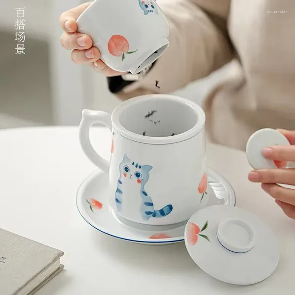 Tazze da tè Tazza da caffè in ceramica dipinta a mano con gatto Tazza da caffè con coperchio Separazione dell'acqua Tazza da ufficio