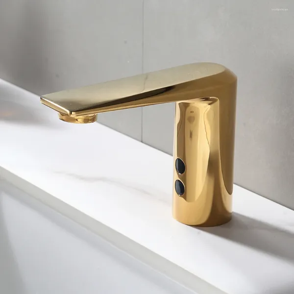 Rubinetti per lavandino del bagno Rubinetto automatico intelligente Miscelatore colore dorato Acqua fredda AC 220 Tensione e batteria Risparmio elettrico Grifos