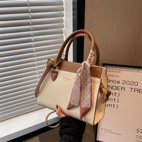 Shoppen Sie Factory Wholesale Unique Texture Commuting Womens Handbag 2024 New Autumn Tote Bag Fashion One Shoulder Crossbody