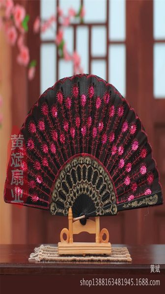 Pavão artesanal bordado tecido dobrável leque de seda leques de noiva de alta qualidade leques de dama de honra oco alça de bambu acessórios de casamento8595107