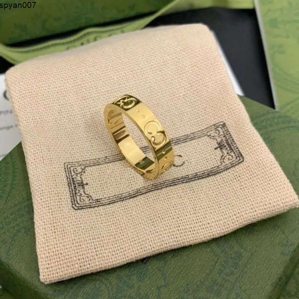 Роскошное кольцо Кольцо Любовь Дизайнер Мода Титановая сталь Письмо Узор Дизайнер ювелирных изделий Размер обручального кольца для женщин