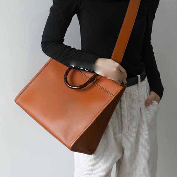 Tasarımcı Tote Çanta Kadın Çanta Lüks Deri Omuz Alışveriş Çantası Büyük Kapasiteli Cam Tapı Debriyaj Çanta Mektubu Logo Moda Çantaları Seyahat Crossbody Çantalar