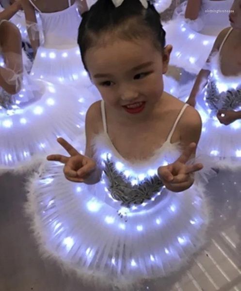 Bühne tragen professionelle led ballett tutu kind schwanensee kostüm fluoreszierende kleid für mädchen erwachsene frauen pfannkuchen dancewear