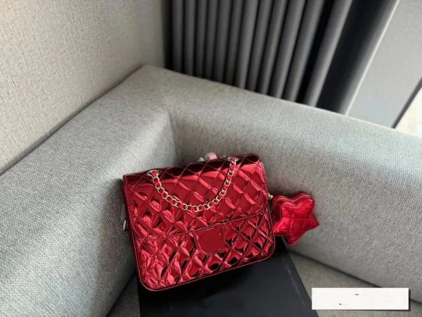 24c yüksek kaliteli moda tasarımcı tote çanta kadınlar klasik lake deri sırt çantası ile elmas desen flip kapak çantası süper çok yönlü el crossbody çanta