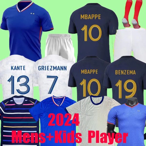 Maillot de Futbol Forması F R A N C ES 2024 Futbol Formaları Benzema Futbol Gömlekleri Mbappe Griezmann Maillot Ayak Kiti Hommes Enfants Erkekler Erkek Çocuklar Fransız Ulusal