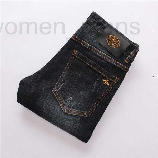 Jeans da uomo firmati blu scuro nuovi jeans da uomo autunno e inverno vestibilità slim pantaloni lunghi piedi piccoli pantaloni strappati elasticizzati per giovani tendenza 3YPZ