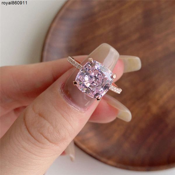 Anelli di design in argento sterling di lusso per donna Rosa Whie Square Zirconia proporre sposa fidanzamento amore anello nuziale con diamanti confezione regalo gioielli
