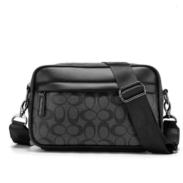 Shop Fabrik Großhandel Neue Mode Marke Herren Freizeit Gitter Umhängetasche Japanische und Koreanische Leder Sport Messenger Persönlichkeit Kleine Quadratische Tasche mode