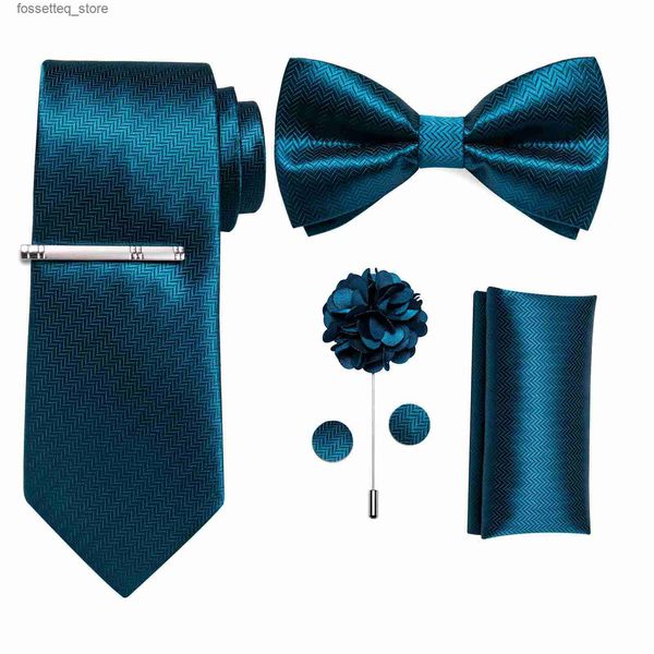 Gravatas Sólidas Azul Mens Gravata Set com Bow Tie Abotoaduras Broche Pin Acessórios de Festa de Casamento Presente Atacado L240313