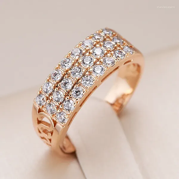 Anéis de cluster Kinel 585 Rose Gold Ring Mulheres Três Fileiras Micro-Cera Inlay Natural Zircon Hollow Trendy Fine Wedding Party Jóias 2024