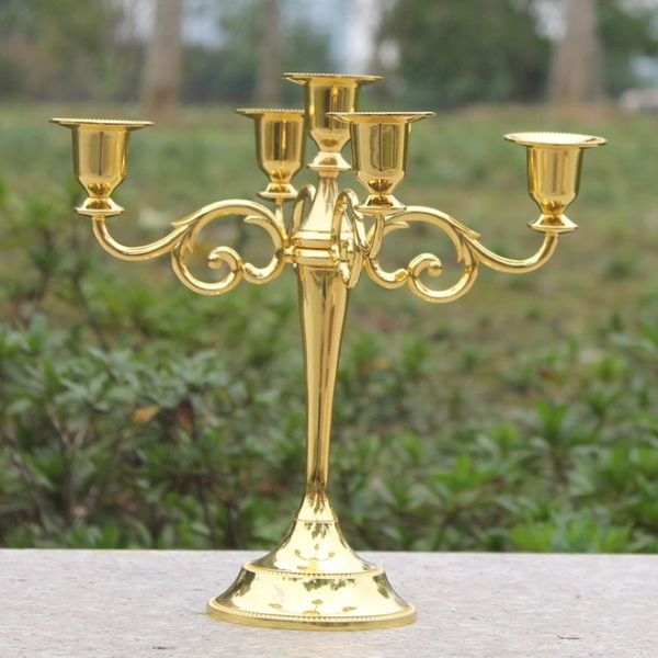 Portacandele in metallo dorato Portacandele a 5 bracci Portacandele candelabro per eventi nuziali alto 27 cm2605