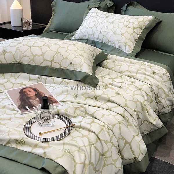 Set di trapunte Coperta estiva Seta di ghiaccio Fresco Trapunta sottile Punto Plaid Ufficio Pisolino Ginocchio Piumino Per adulti Lavabile Aria condizionata Biancheria da letto YQ240313