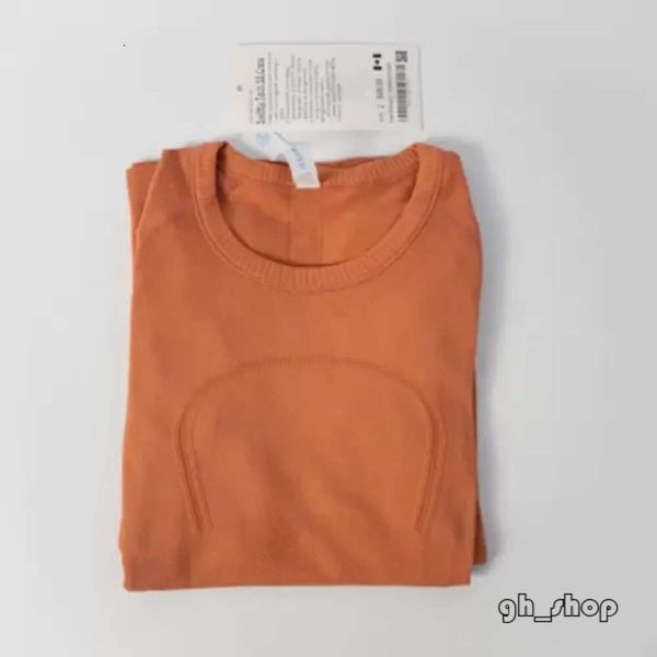 Versão alta Lulu Womens Outlets Yoga Camisas de manga curta Swiftly Tech Mulheres Esporte Top Respirável SS Crew Nylon Treinamento Nu T-Shirt Mulheres 4188