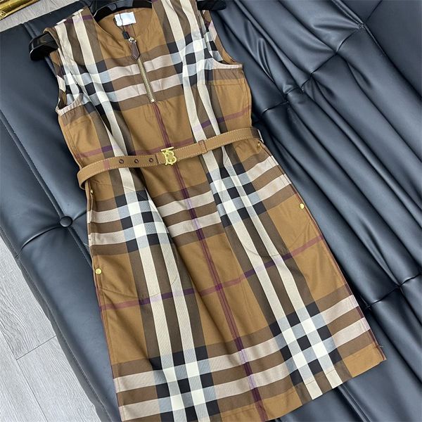 Tasarımcı Elbiseler Yaz Kadınlar Günlük Kolsuz Elbiseler Klasik açık kahverengi ekose kuşaklı elbiseler İngiliz Moda Basit