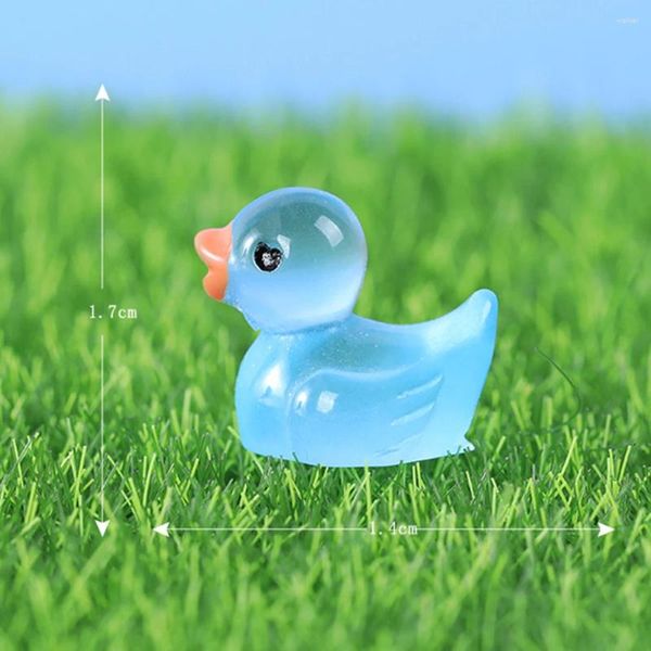 Gartendekorationen 50PCS Mini fluoreszierende Ente Ornament Miniaturfiguren Winzige Harz Handwerk Mikro Rasen Landschaft Dekoration