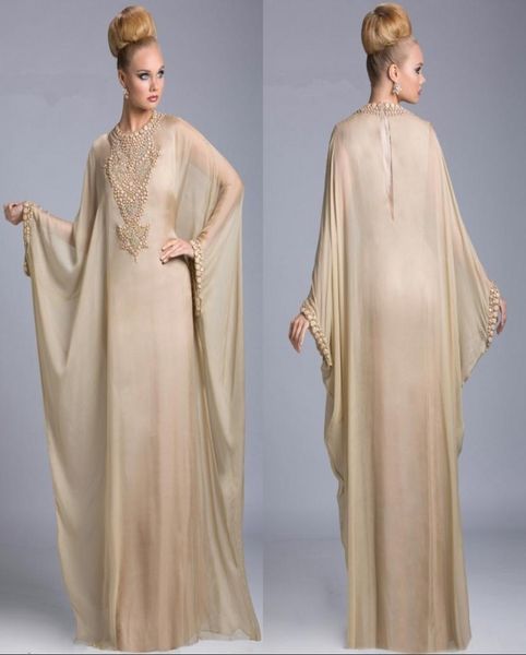 2020 Nuovo lusso Champagne Dubai caftano islamico abiti da sera in chiffon di cristallo arabo maniche lunghe in rilievo Sweep Train Prom Dress P5317008