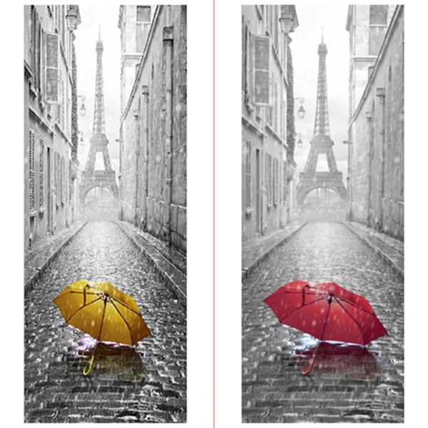 Adesivi Adesivi per porte Torre Eiffel Parigi Old Street Rain Scenery 3D Wall Art Vinile Murale Decorazione della casa Vista sulla città Carta da parati 77 * 200CM