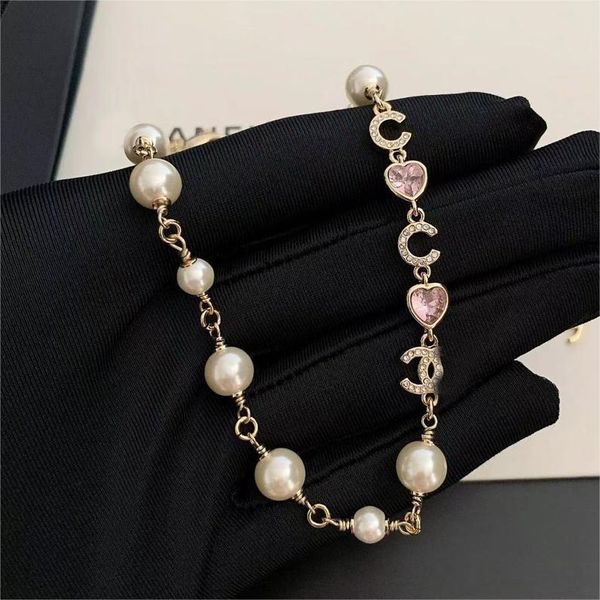 Jóias de designer de colar de cartas de ouro C para mulheres têm moissanita Link Chaker Chego Coco Pearl Beads Letter de trevo de colares de diamante pingente