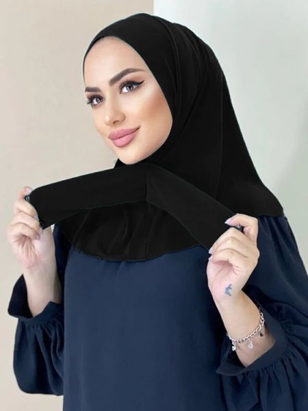 Instant Hijab Cap Snap Fastener Moda Muçulmana Véu Mais Recente Turbante para Mulheres Underscarf Caps Algodão Jersey Undercaps Neck Cover 240301