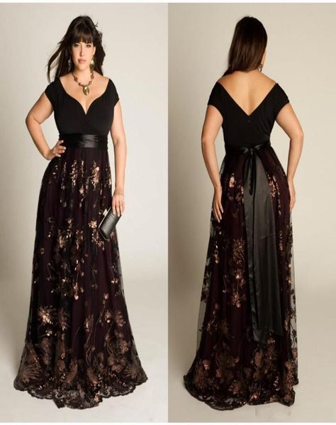 2019 Plus Size Luxury Couture Prom Gown Capped Manica corta Lunghezza del pavimento Sexy Open Back Paillettes Applique Sash Abiti da festa per Wo5083683