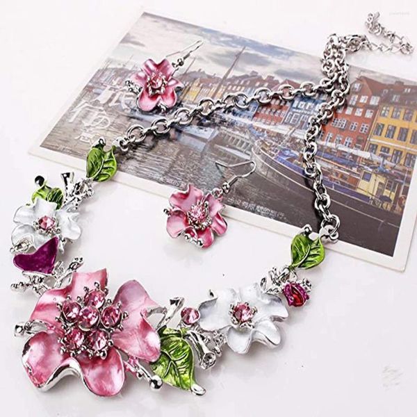 Anhänger Mode Süße Kette Temperament Wilde Blume Diamant Halskette Set Ornament Halsband Collares De Moda 2024 Frau Zubehör