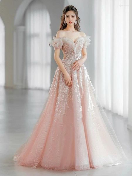 Abiti da passerella A-line Splendide paillettes celebrità Glitter lucidi al largo della spalla Tulle Donna Sposa Abiti da sera lunghi Quinceanera