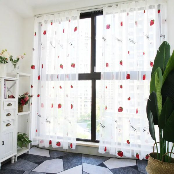 Cortinas cortinas de janela de tule bordadas de morango para a sala de estar branca cortina para meninas garotas cor cortina de voz para cozinha