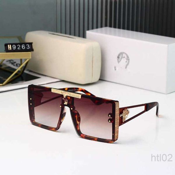 Designer Vercaces Sonnenbrille Herren Damen Sonnenbrille Vintage Box Mädchennetz Rot Modische Damenbrille Großer Rahmen Anti-UV-Feuchtigkeit