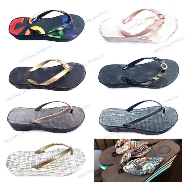 Unisex thang sandal tasarımcı terlik kadın lüks adam metal toka flip floplar kauçuk ince kayışlar ayakkabı platformu klasik yaz plaj havuzu slayt aynası kalitesi