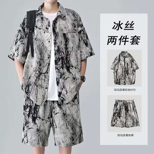Designer-Anzug Hawaiian Beach Wearing Blumenhemd für Jungen Sommer Slim Trendy Sanya Urlaub Ice Silk Kurzarm Set F64e