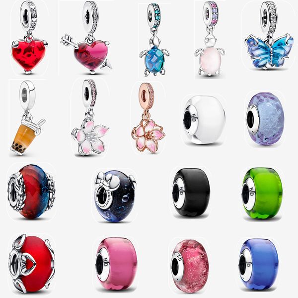 2024 neuer 925er Silber-Anhänger-Charm, neue Original-Silber-Schildkröten-Blumenperlen, passend für Pandoras rote Glasherzen-Charm-Armbänder, DIY-Designer-Schmuck, Geschenk mit Box